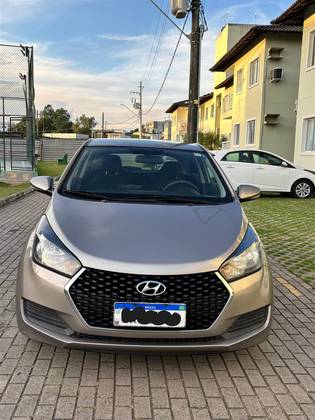 HYUNDAI HB20 1.0 COMFORT PLUS 12V FLEX 4P MANUAL HYUNDAI HB20 1.0 COMFORT PLUS 12V FLEX 4P MANUAL